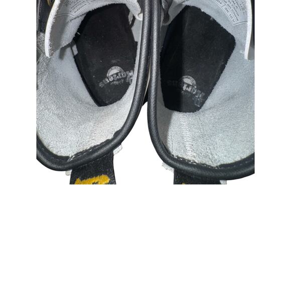 Dr. Martens White Leather Zevala Combat Boots – 7 M / 8 W, 8-Eyelet, Flat Sole - Picture 7 of 9